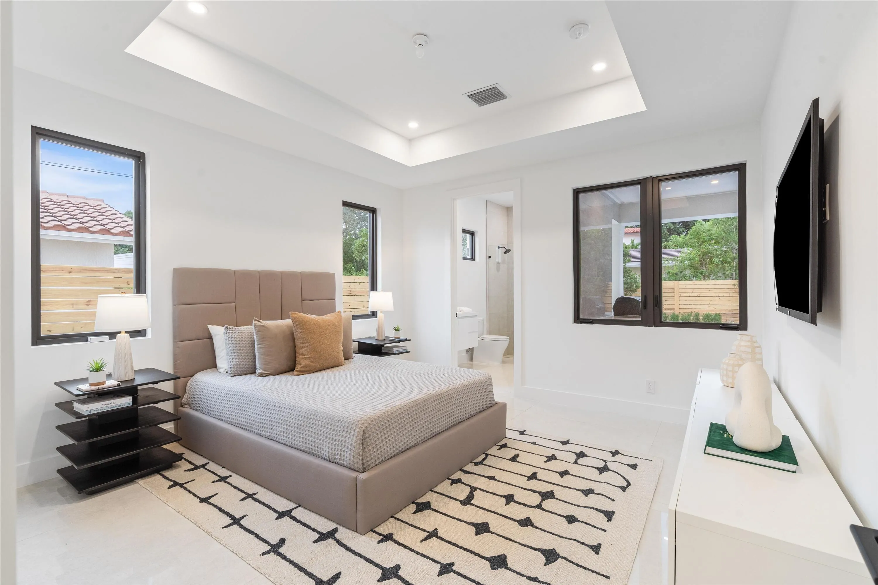 1st FL Guest Suite