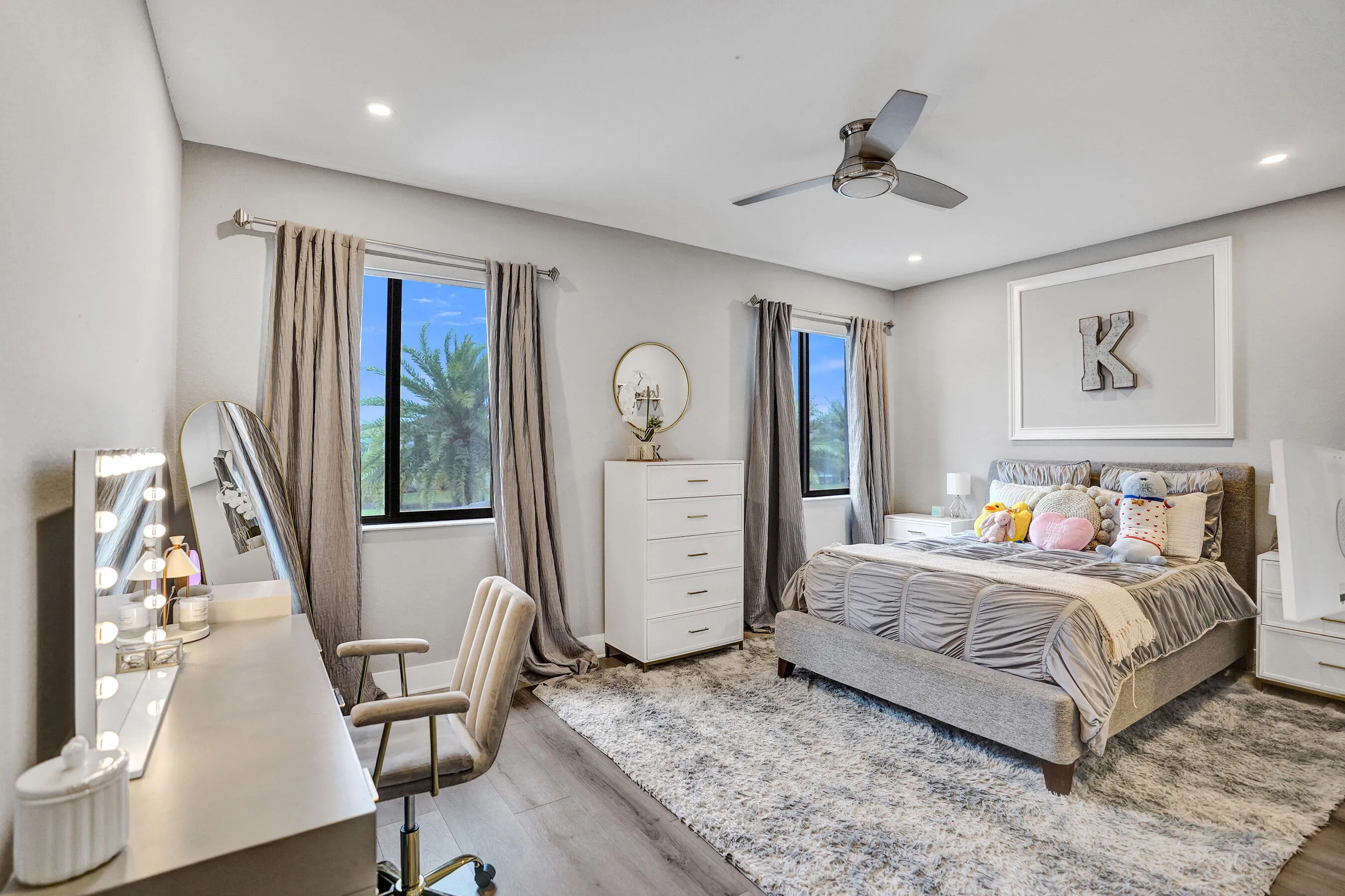 Property photo 98