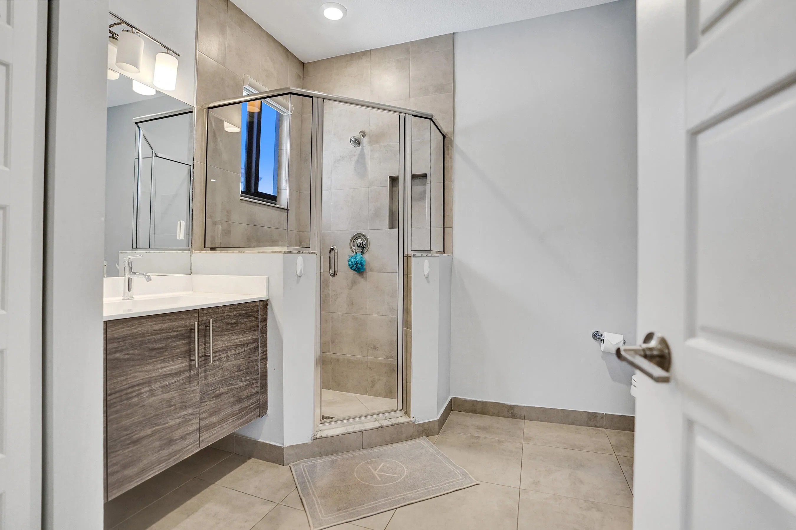 Property photo 97