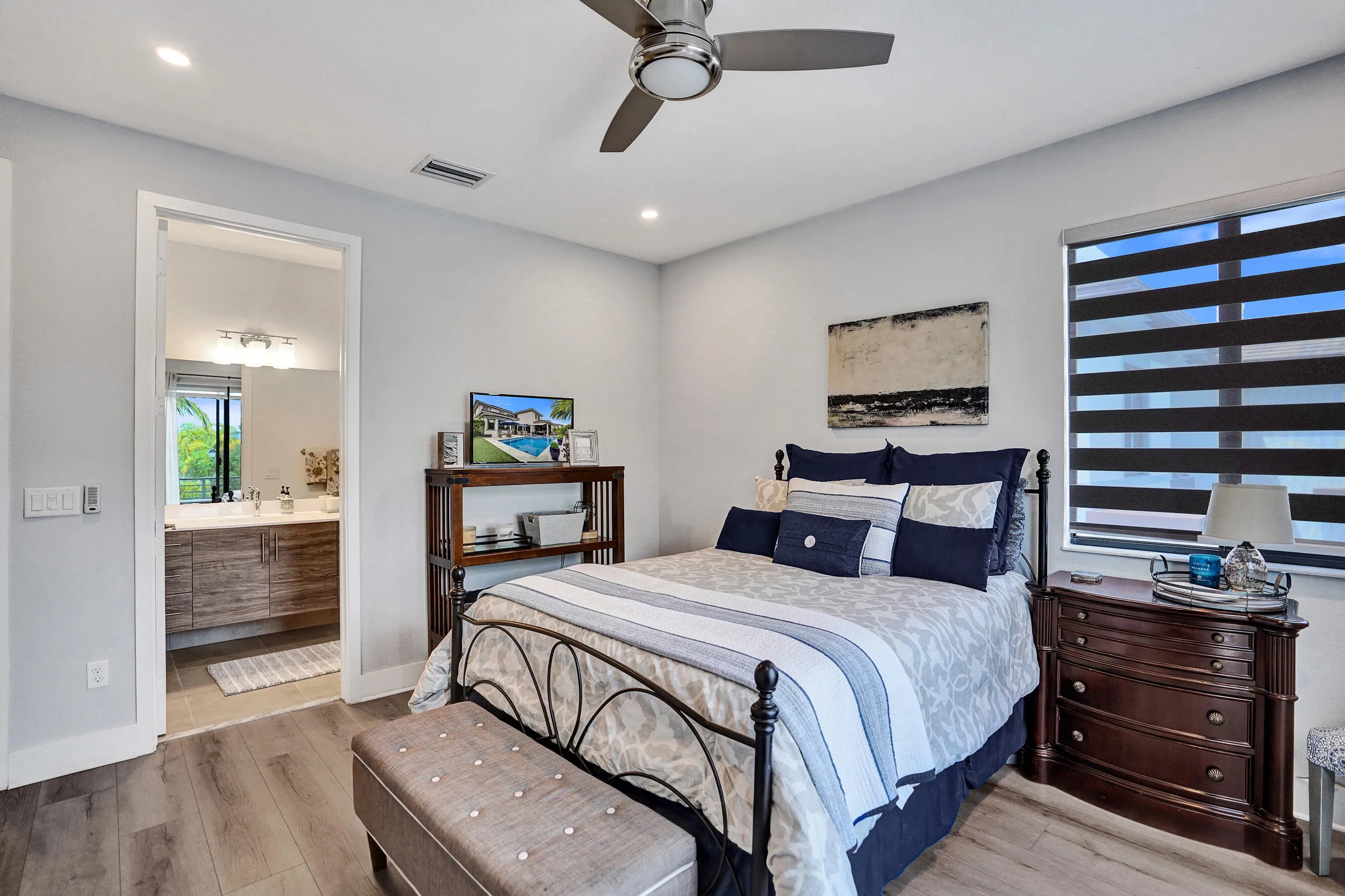 Property photo 95