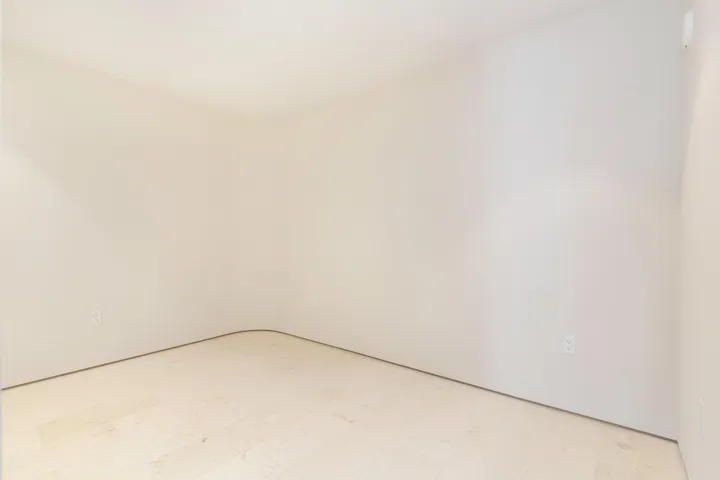 Den