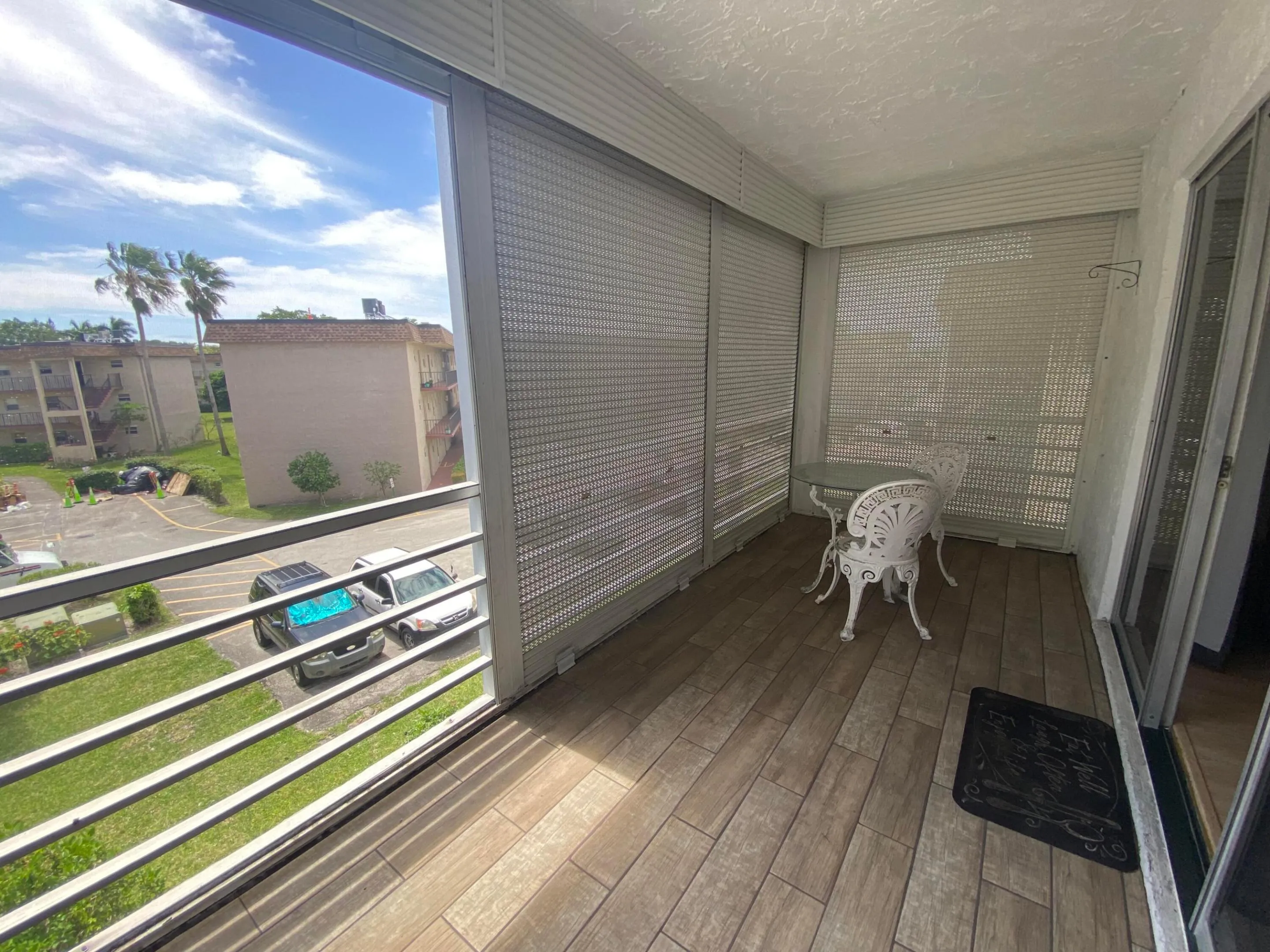 Screened in Patio