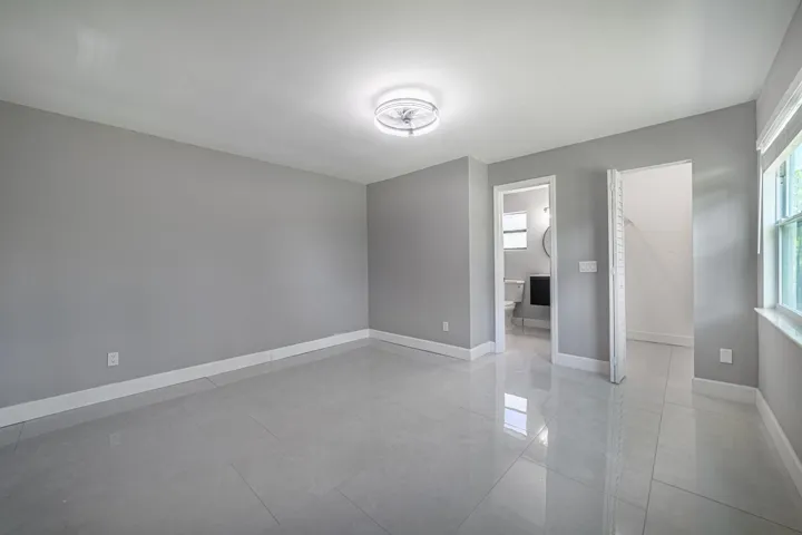 Bedroom1-B