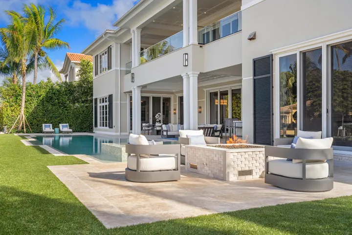 133_Coconut_Palm_Road_08