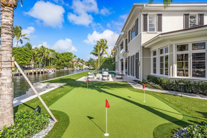 133_Coconut_Palm_Road_07