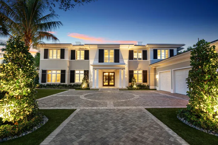 133_Coconut_Palm_Road_Dusk_02