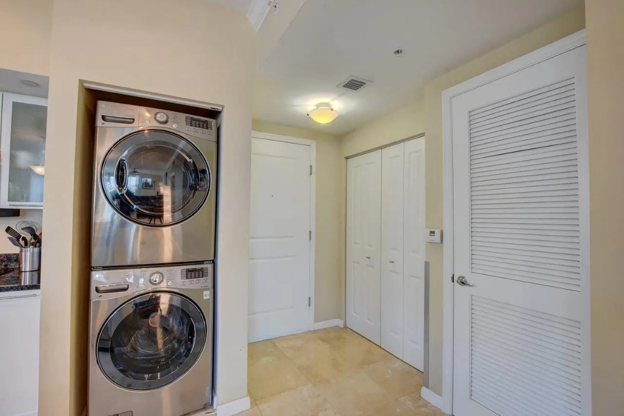 Full Size Washer and Dryer