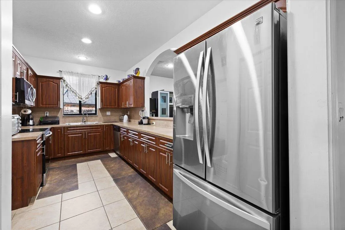 Property photo 33
