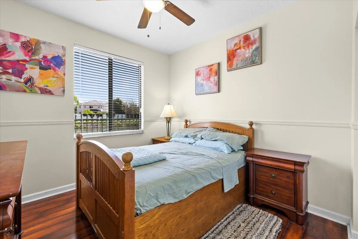 Property photo 22