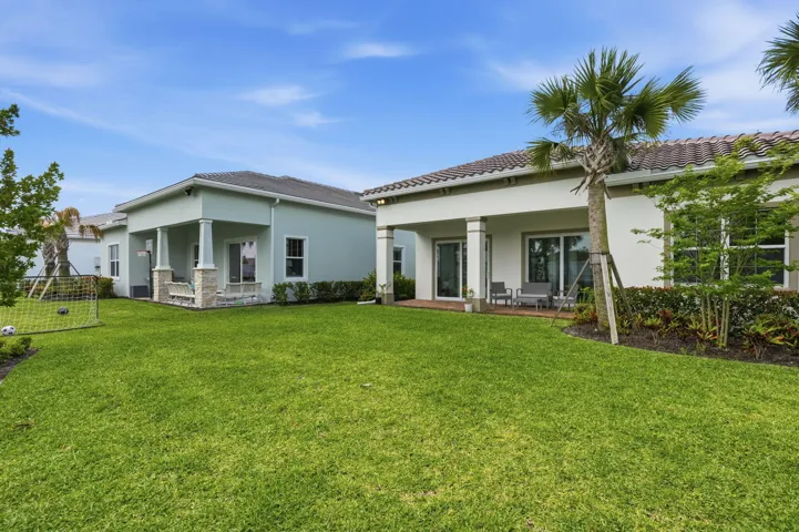 50-web-or-mls-10550_Northbrook_Cir_051