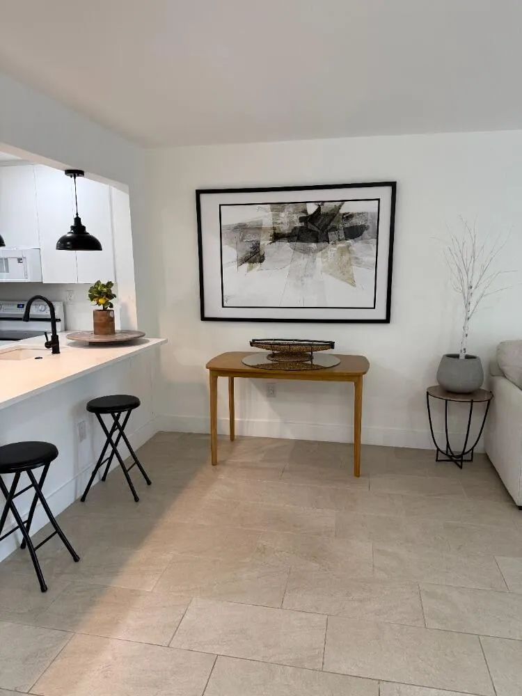 Living room 2