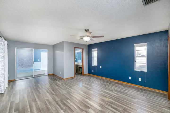 Centennialhouse27
