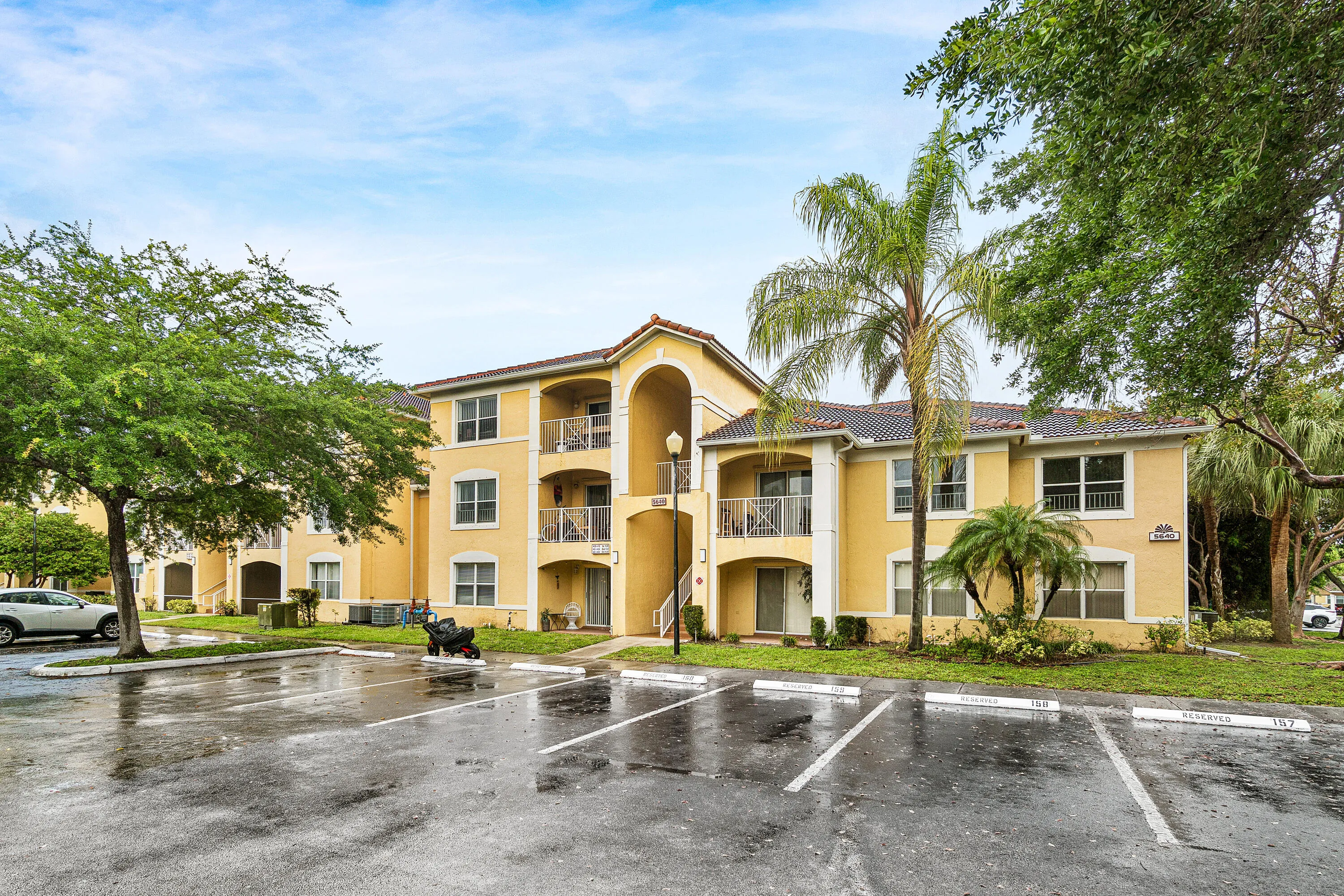 5640 NW 61st Street NW 1411