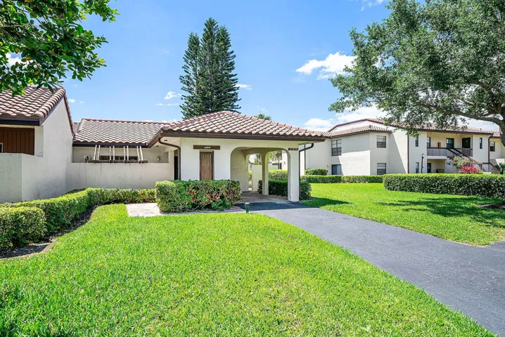 002-21875ArribaReal-BocaRaton-FL-33433-S