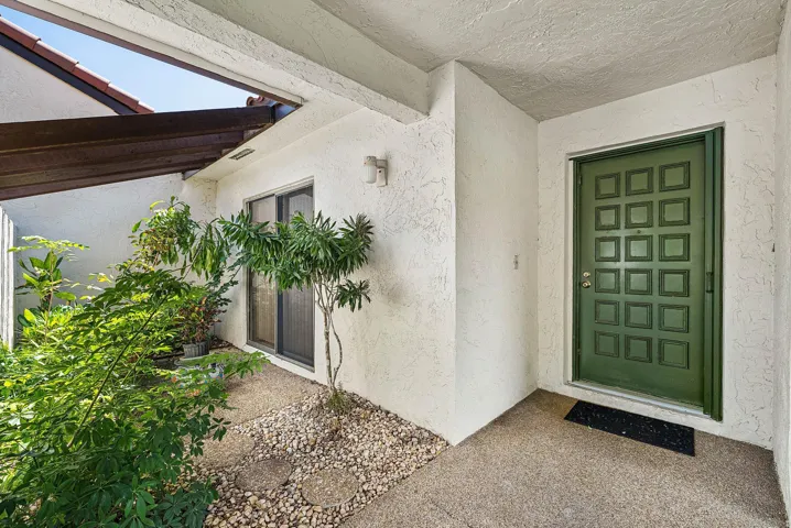 007-21875ArribaReal-BocaRaton-FL-33433-S