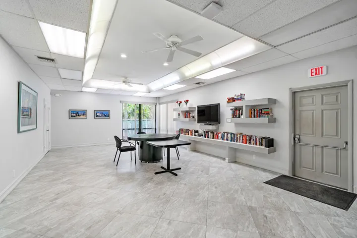 044-21875ArribaReal-BocaRaton-FL-33433-S