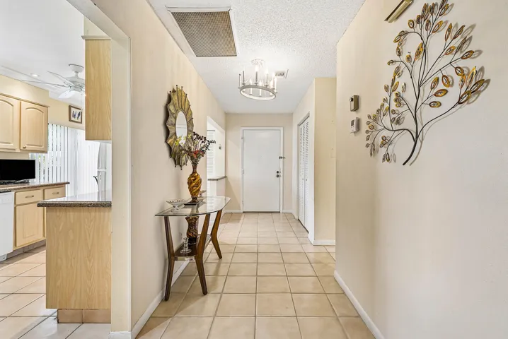 016-21875ArribaReal-BocaRaton-FL-33433-S
