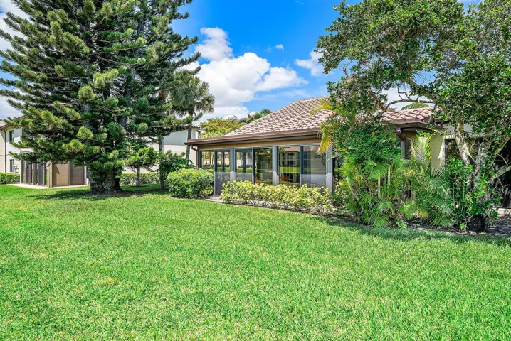038-21875ArribaReal-BocaRaton-FL-33433-S