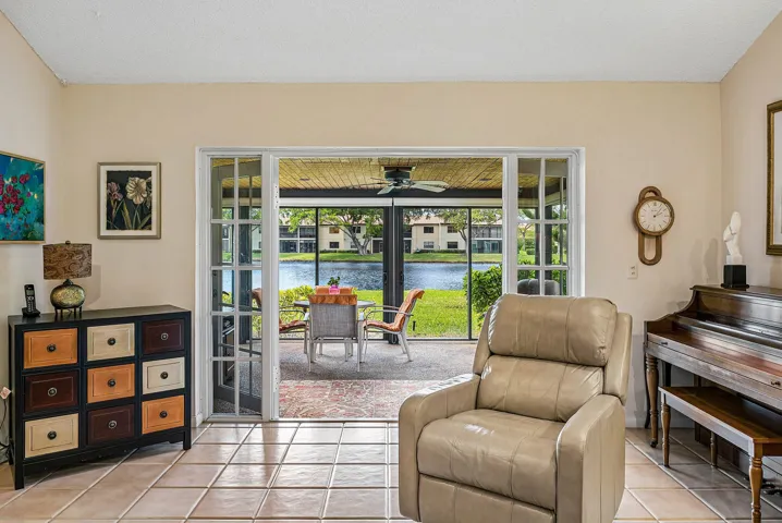015-21875ArribaReal-BocaRaton-FL-33433-S