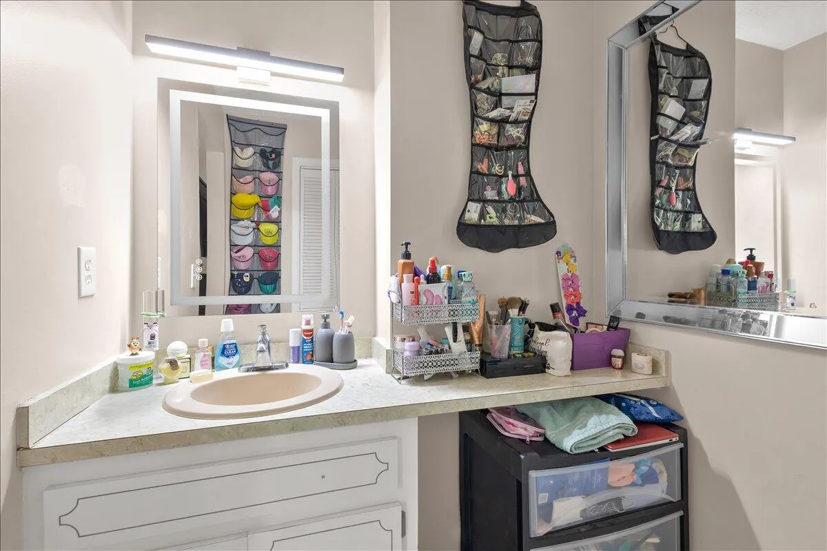 Property photo 41