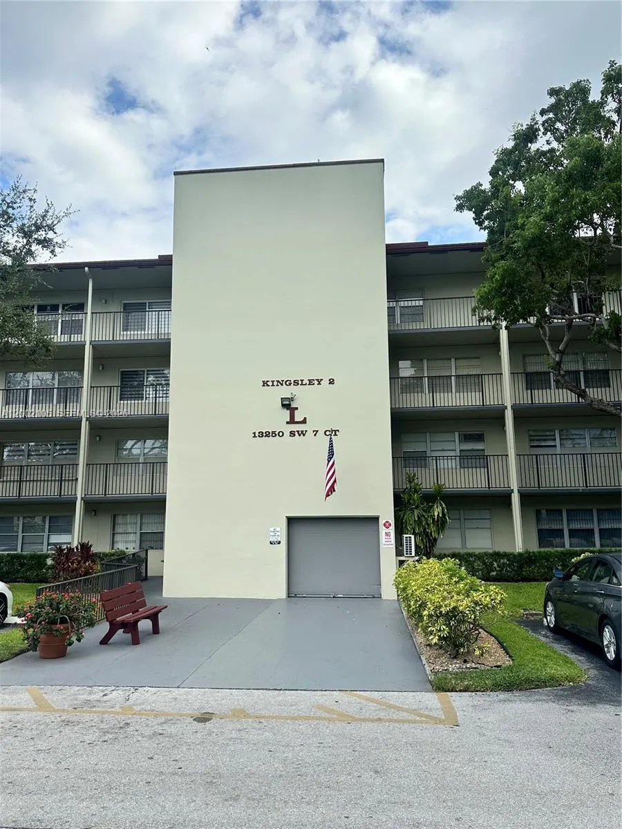 Property photo 31