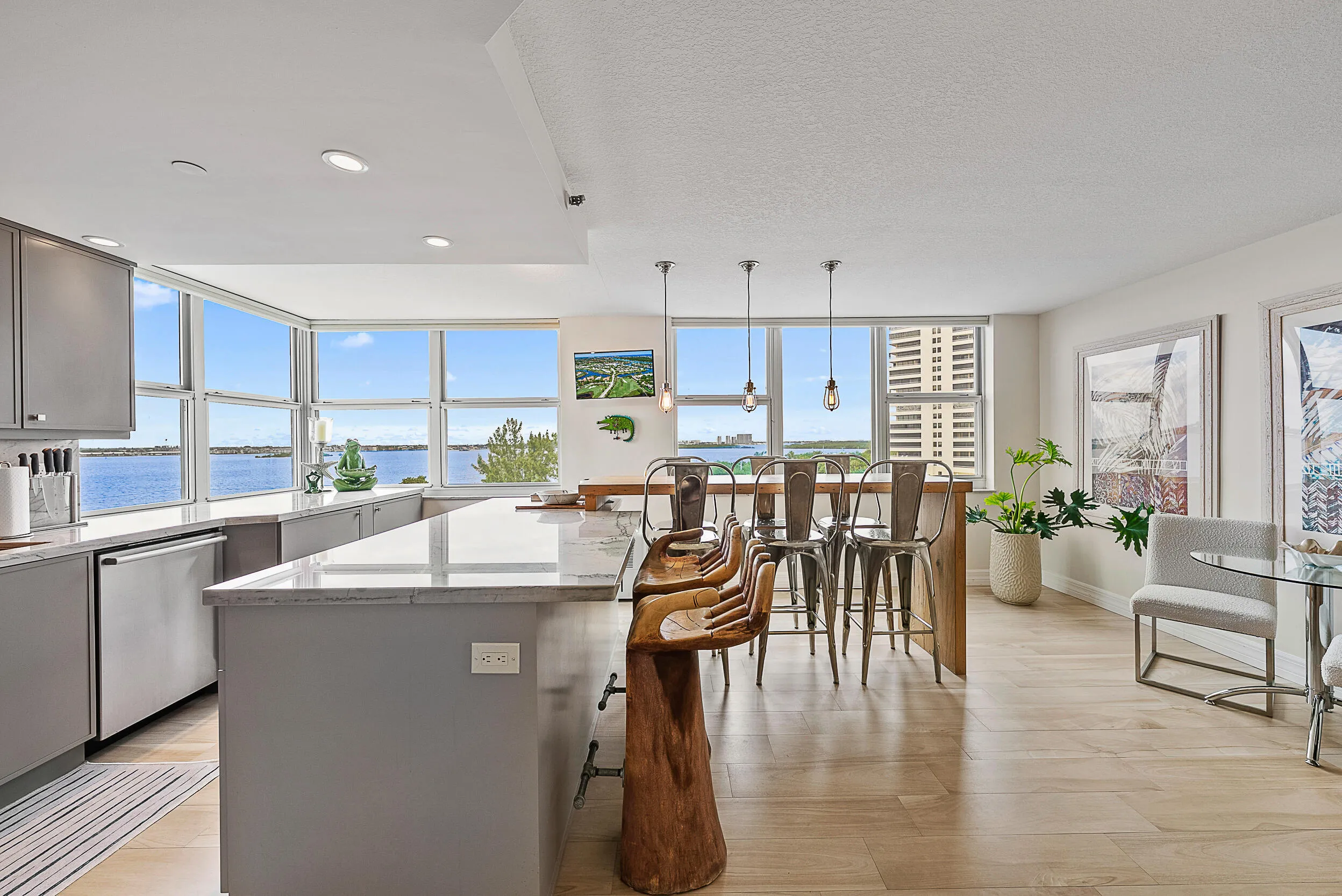 Open Kitchen & Dining
