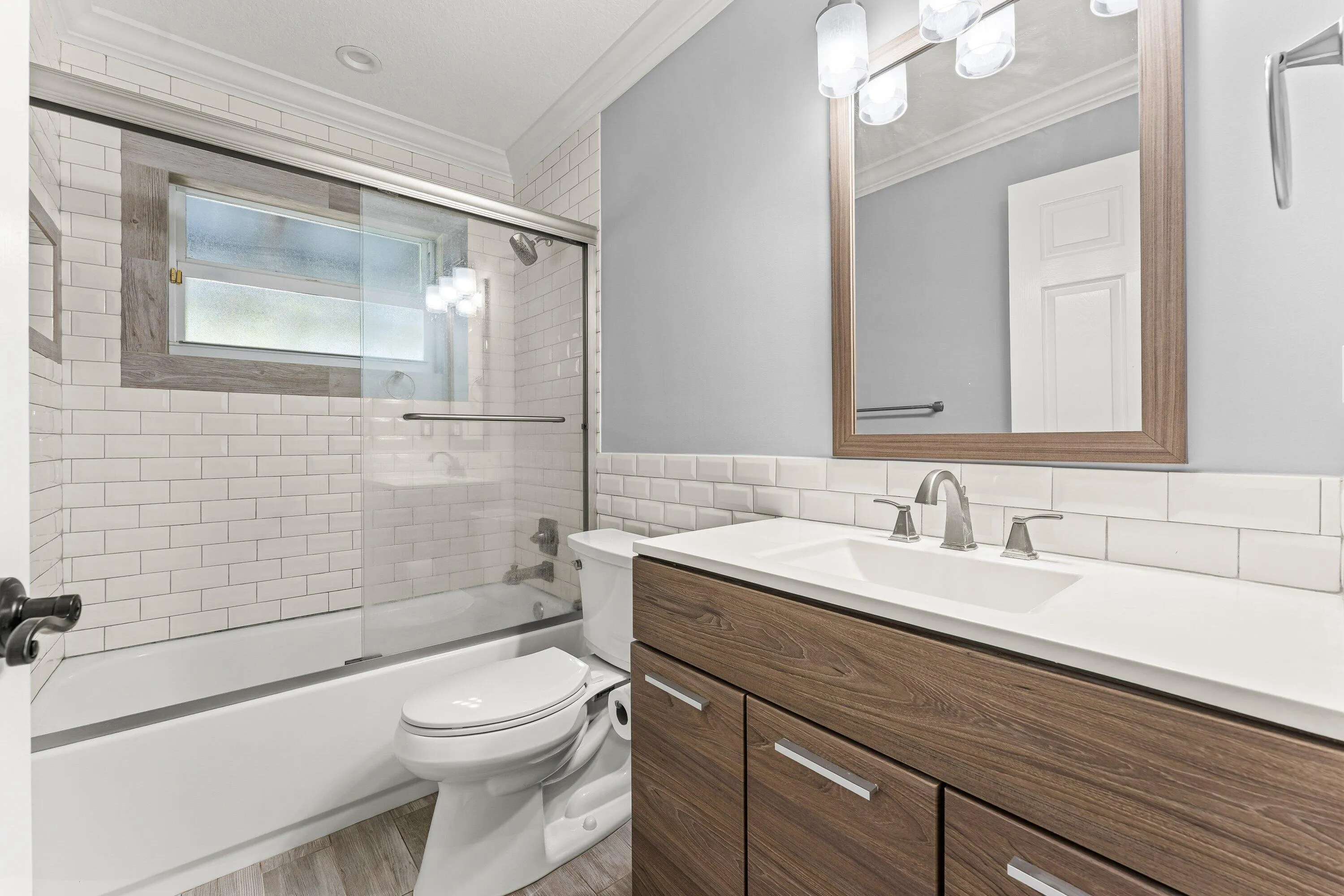 2nd Bathroom