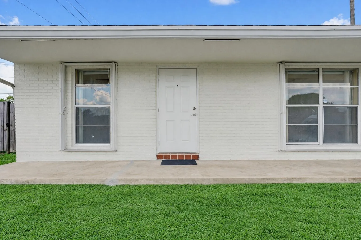 Light and bright home with plenty of windows