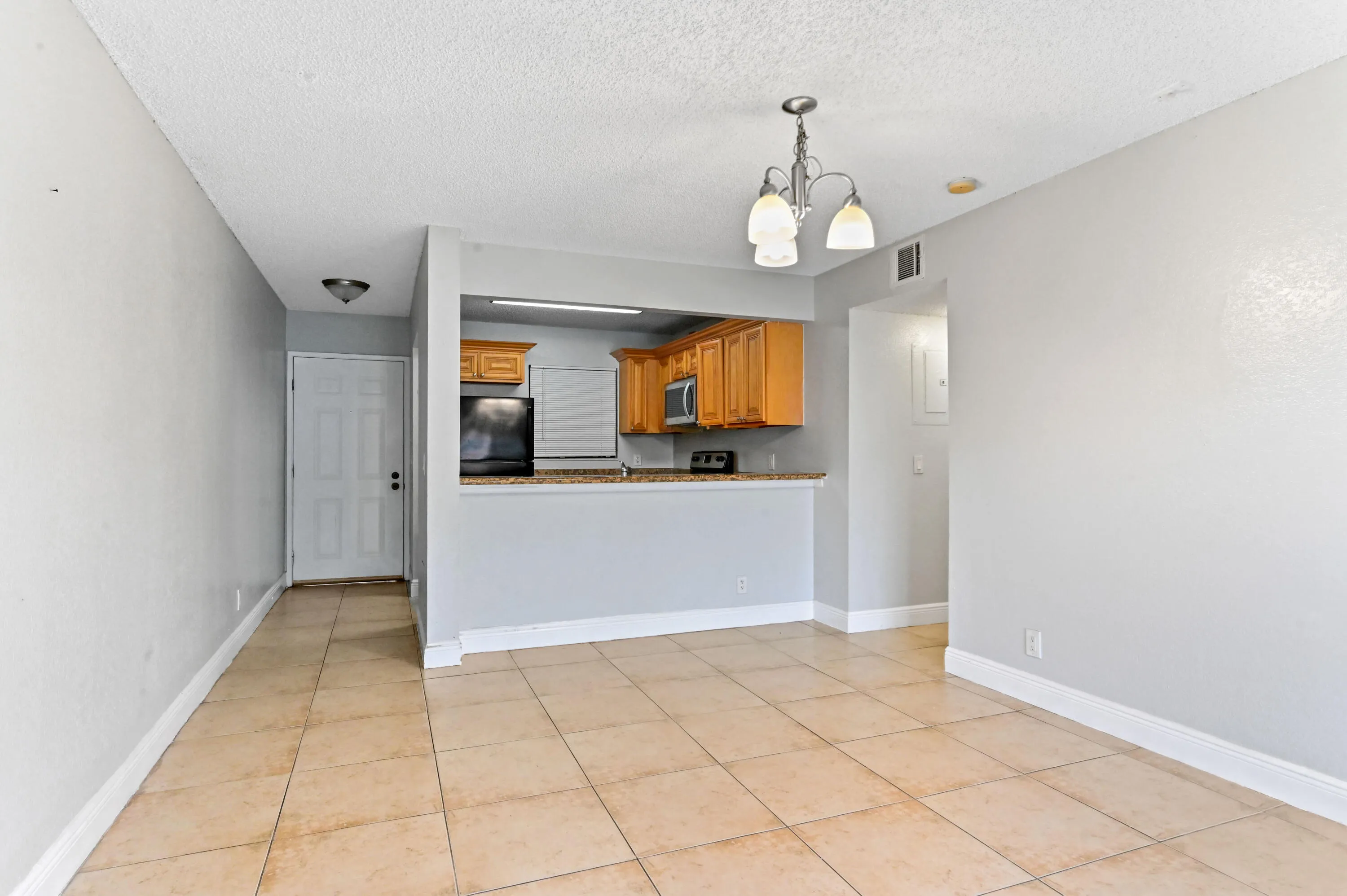 10 Dining area 01