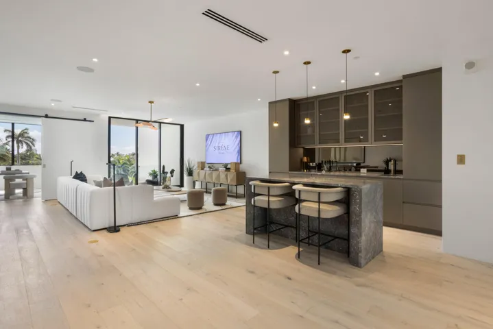 3rd Floor Clubroom