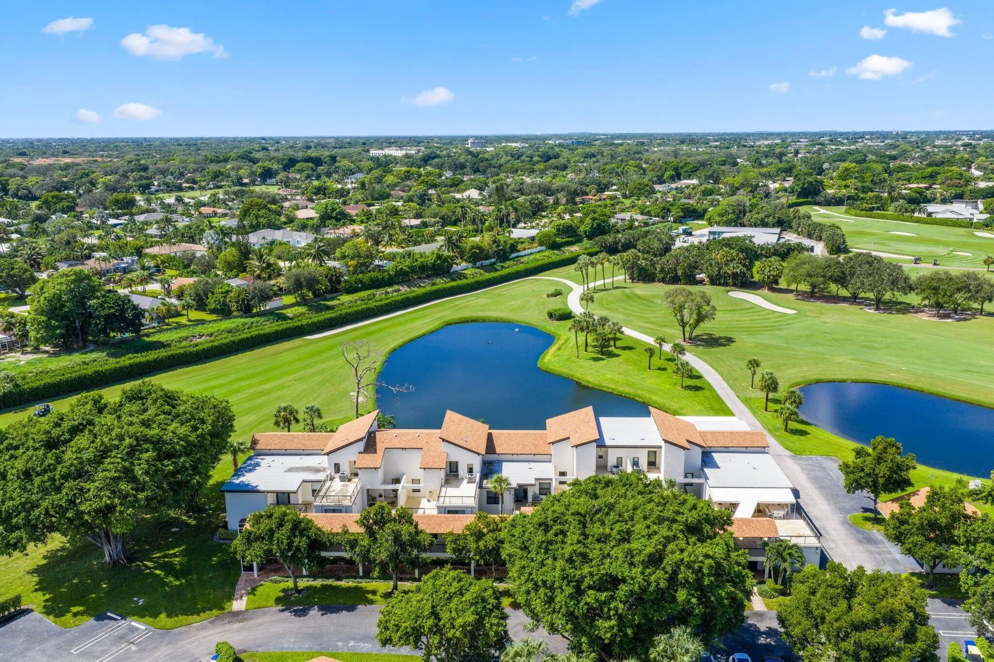 800 Greensward Court - 8.jpg-SMALL