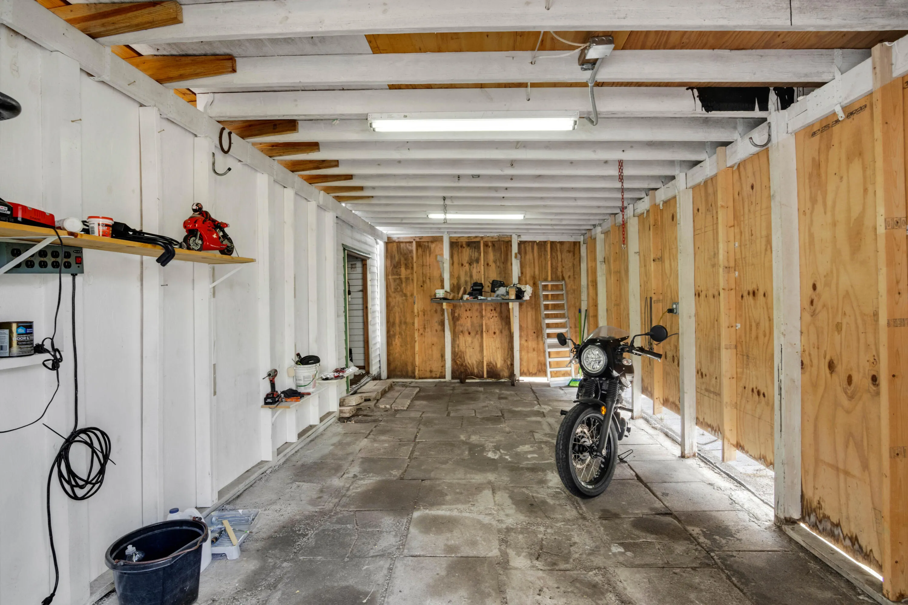 5178 NE 15th Terrace-33