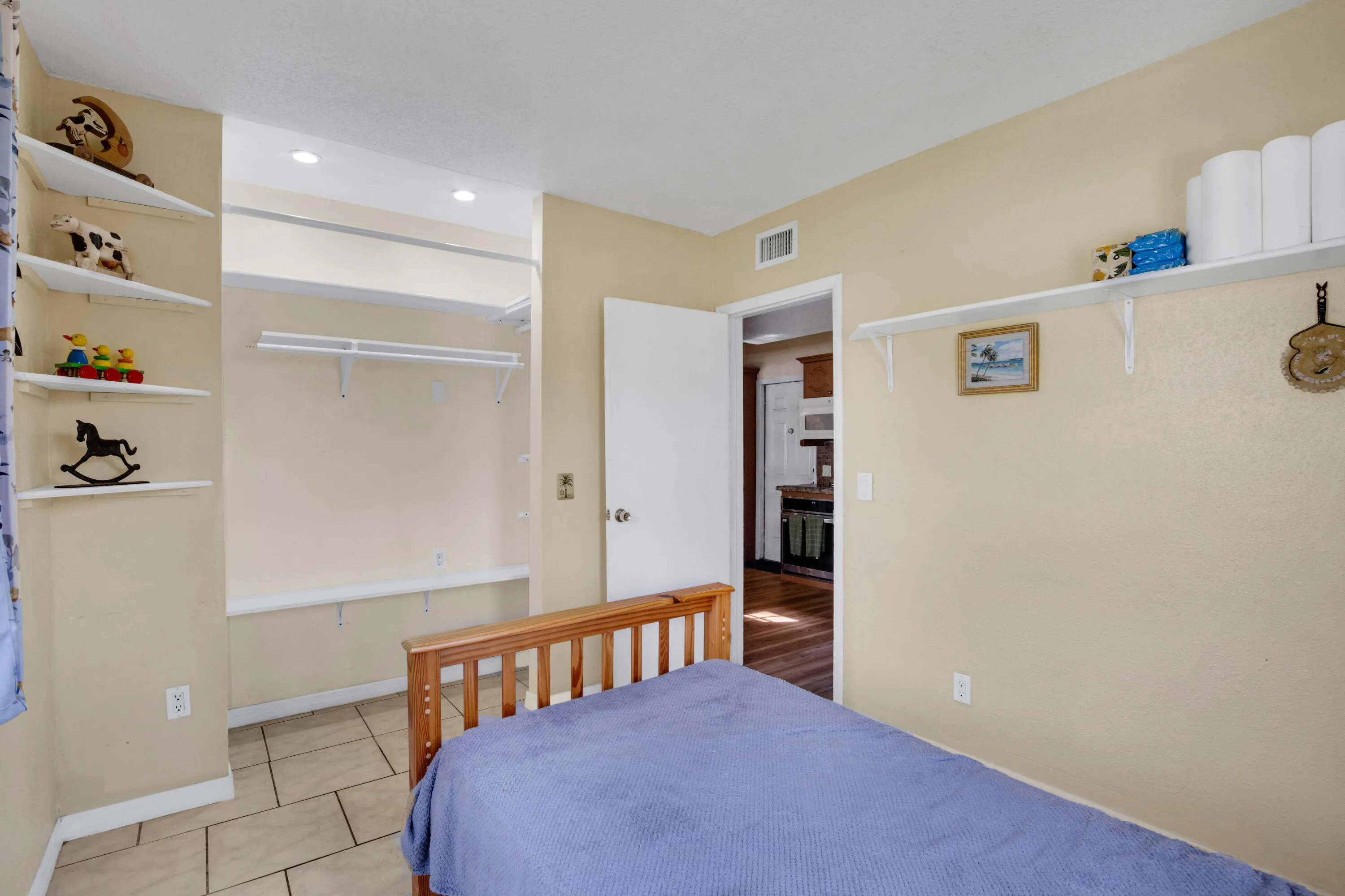 5178 NE 15th Terrace-22