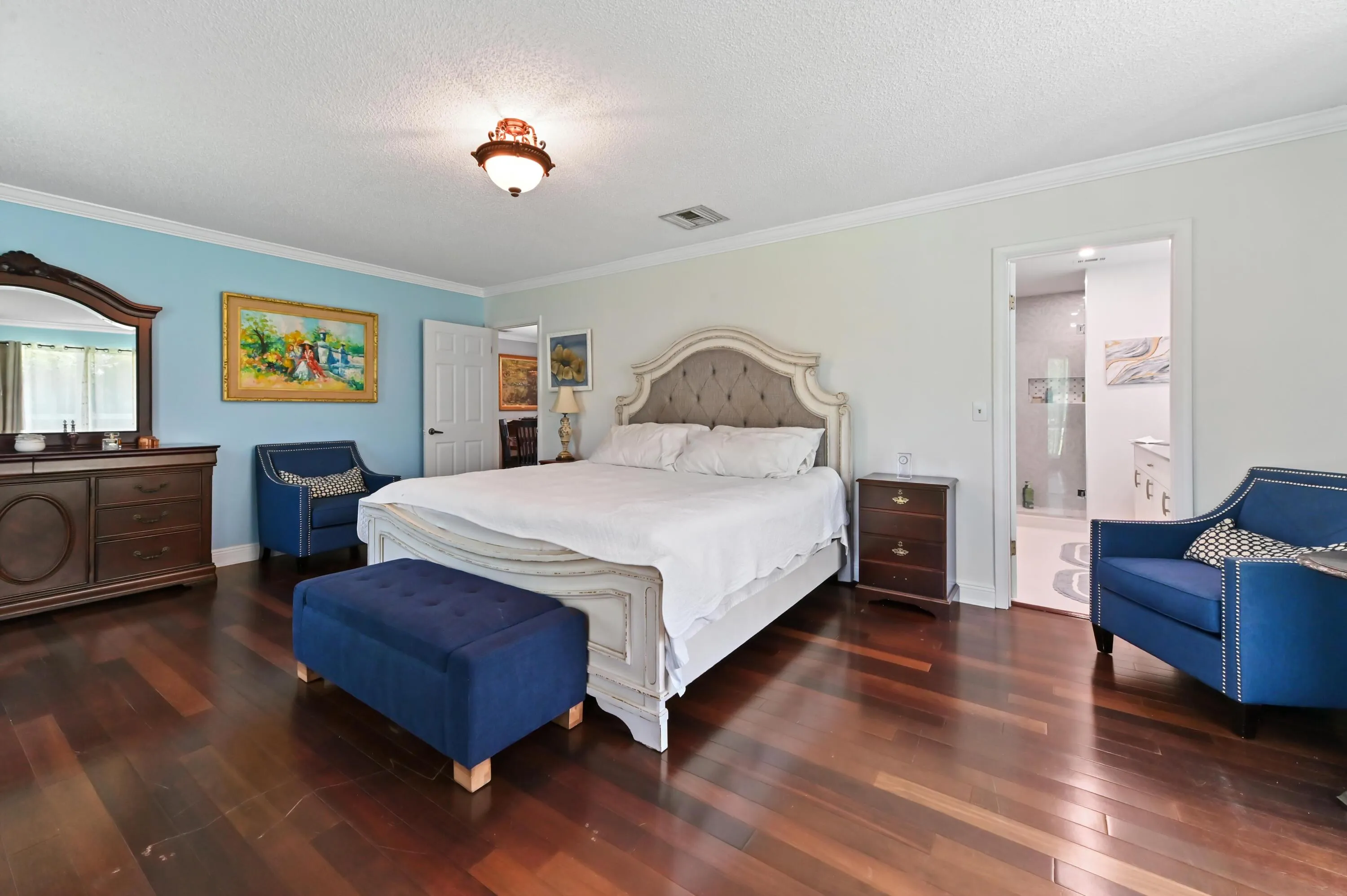 42 bedroom 03