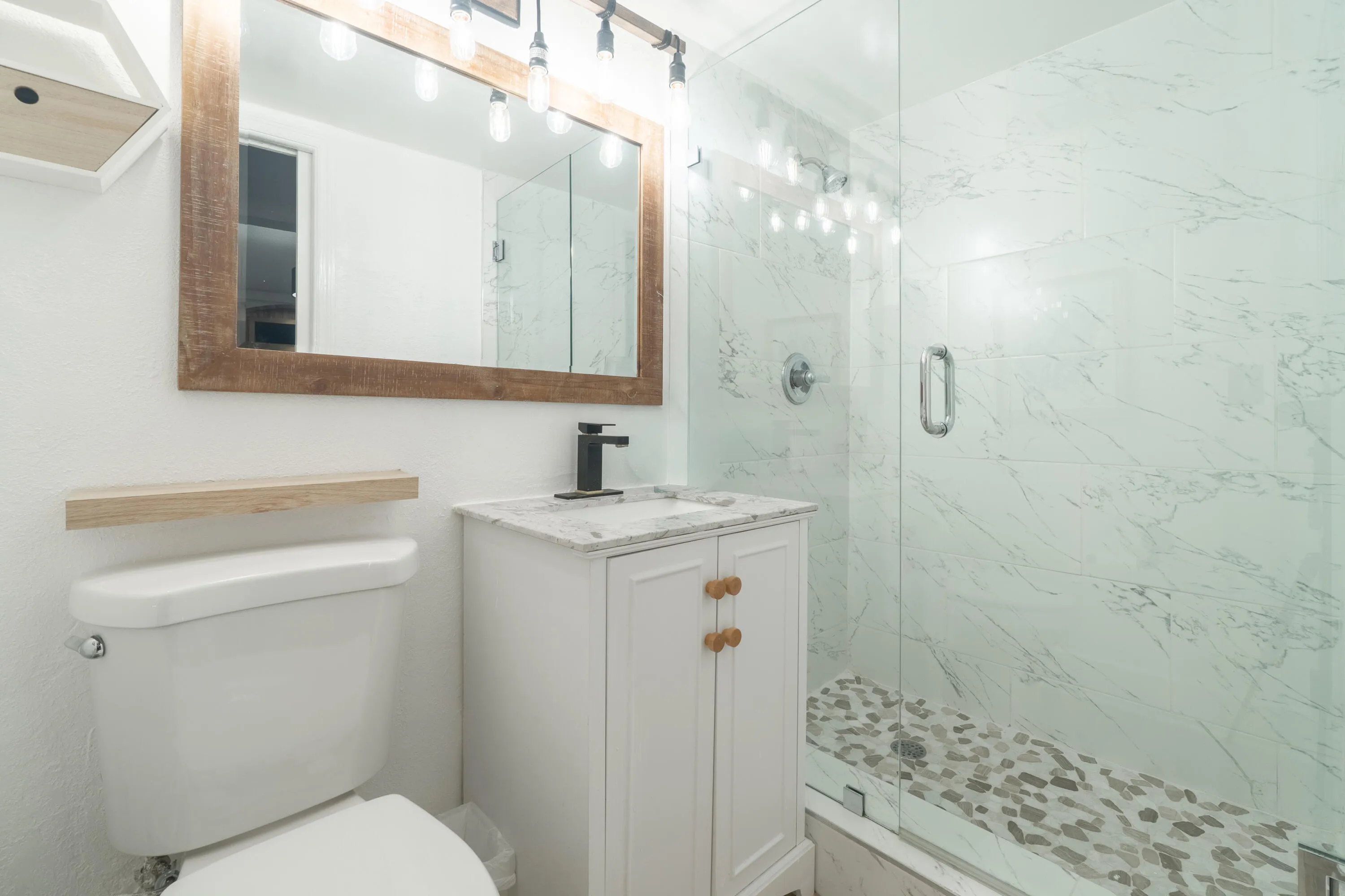 2878 NE 26St-43