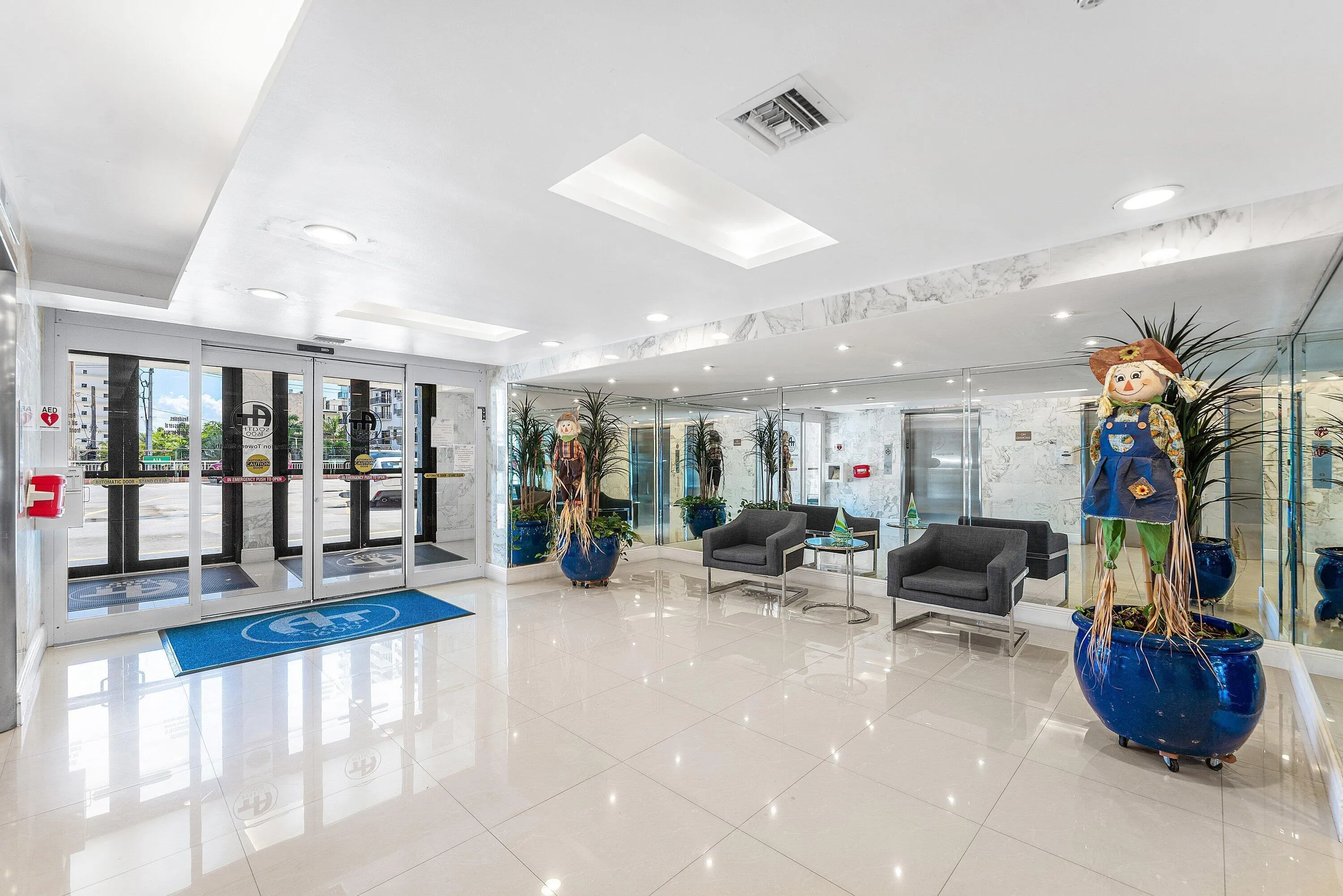 031-1600SouthOceanDrive-7H-Hollywood-FL-