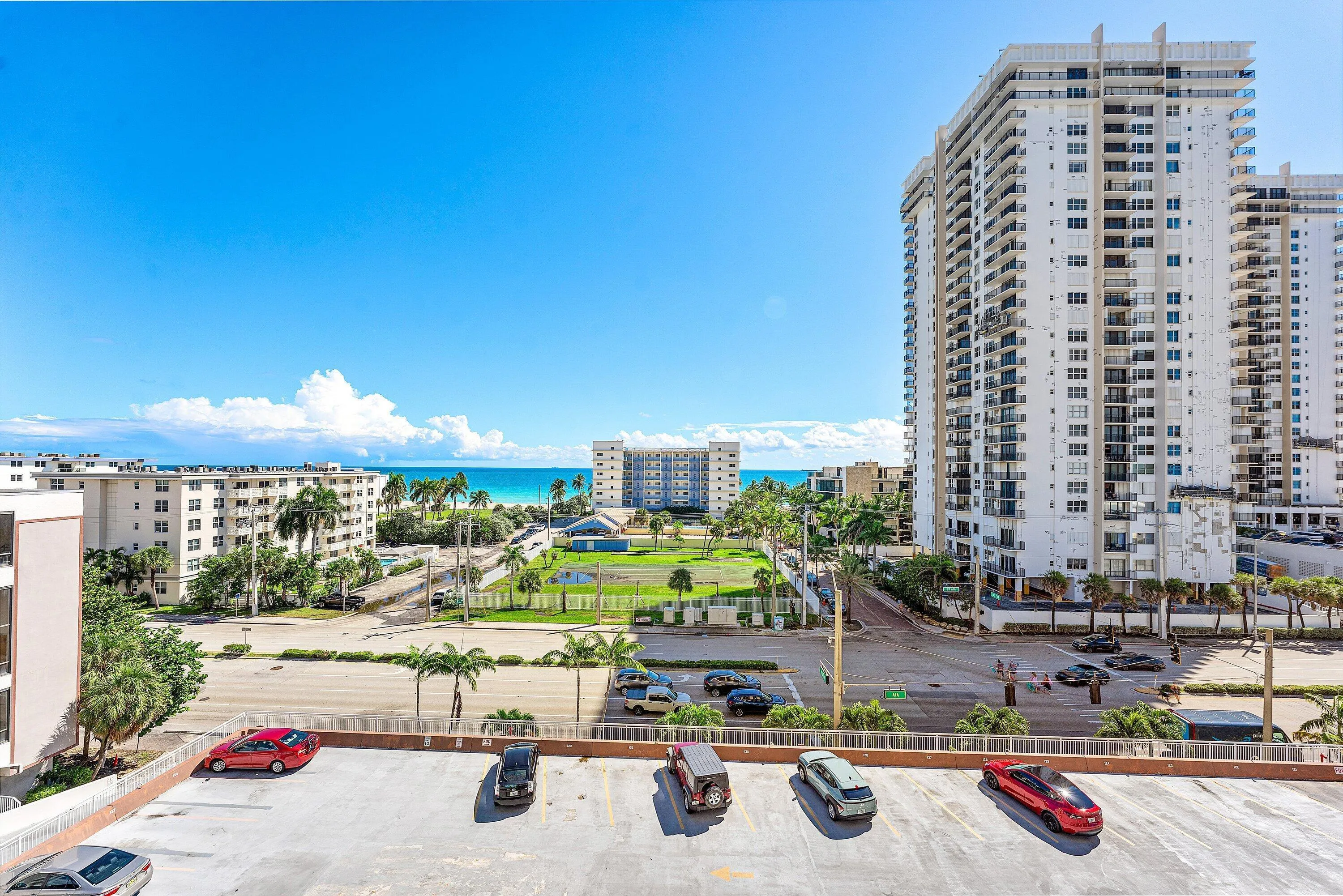 025-1600SouthOceanDrive-7H-Hollywood-FL-