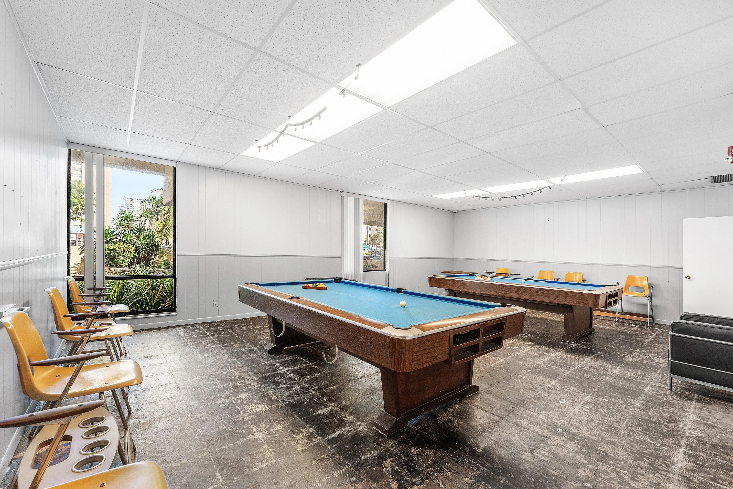 035-1600SouthOceanDrive-7H-Hollywood-FL-