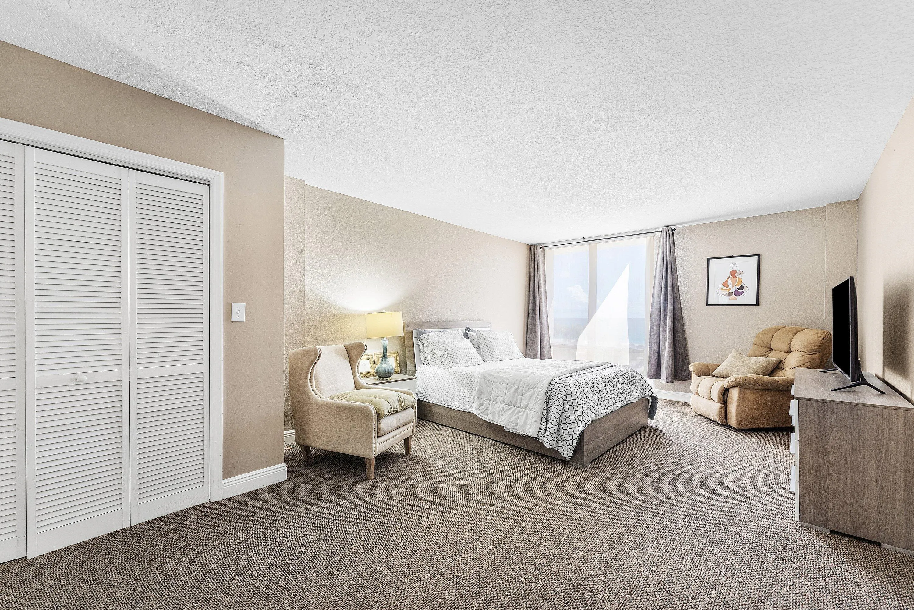 017-1600SouthOceanDrive-7H-Hollywood-FL-