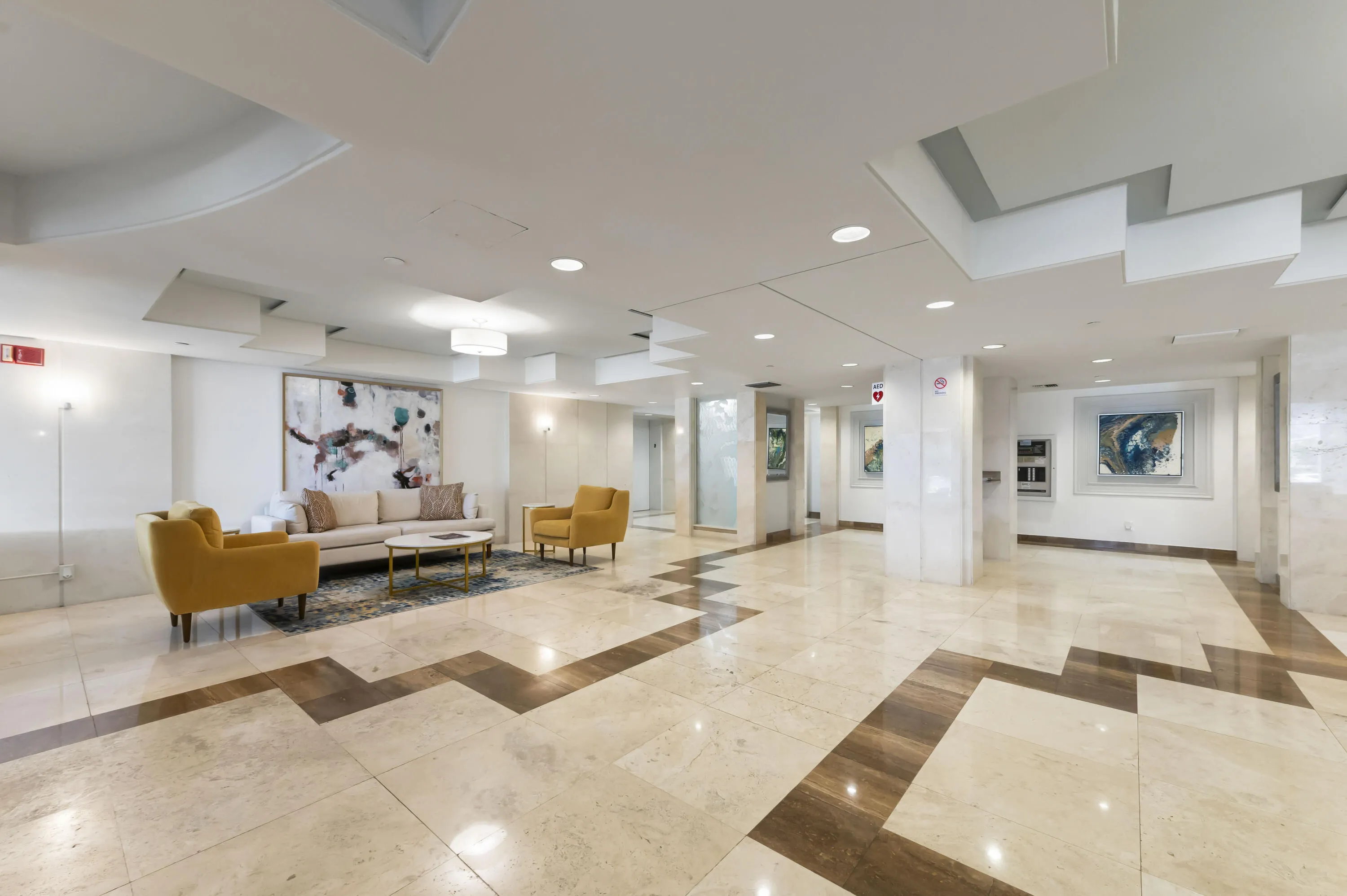 03 Lobby 01