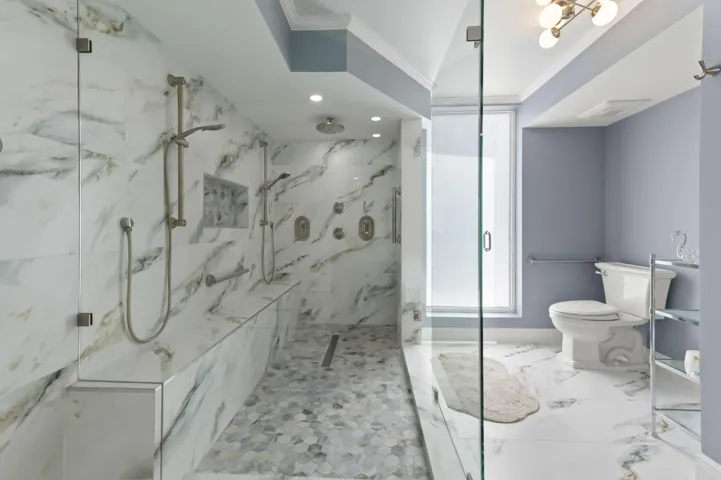 34 Bathroom 02