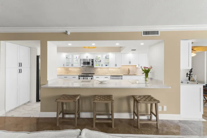 17 Kitchen 03