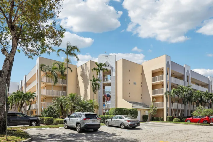 1-web-or-mls-NW 24th Pl 102-S1404-001