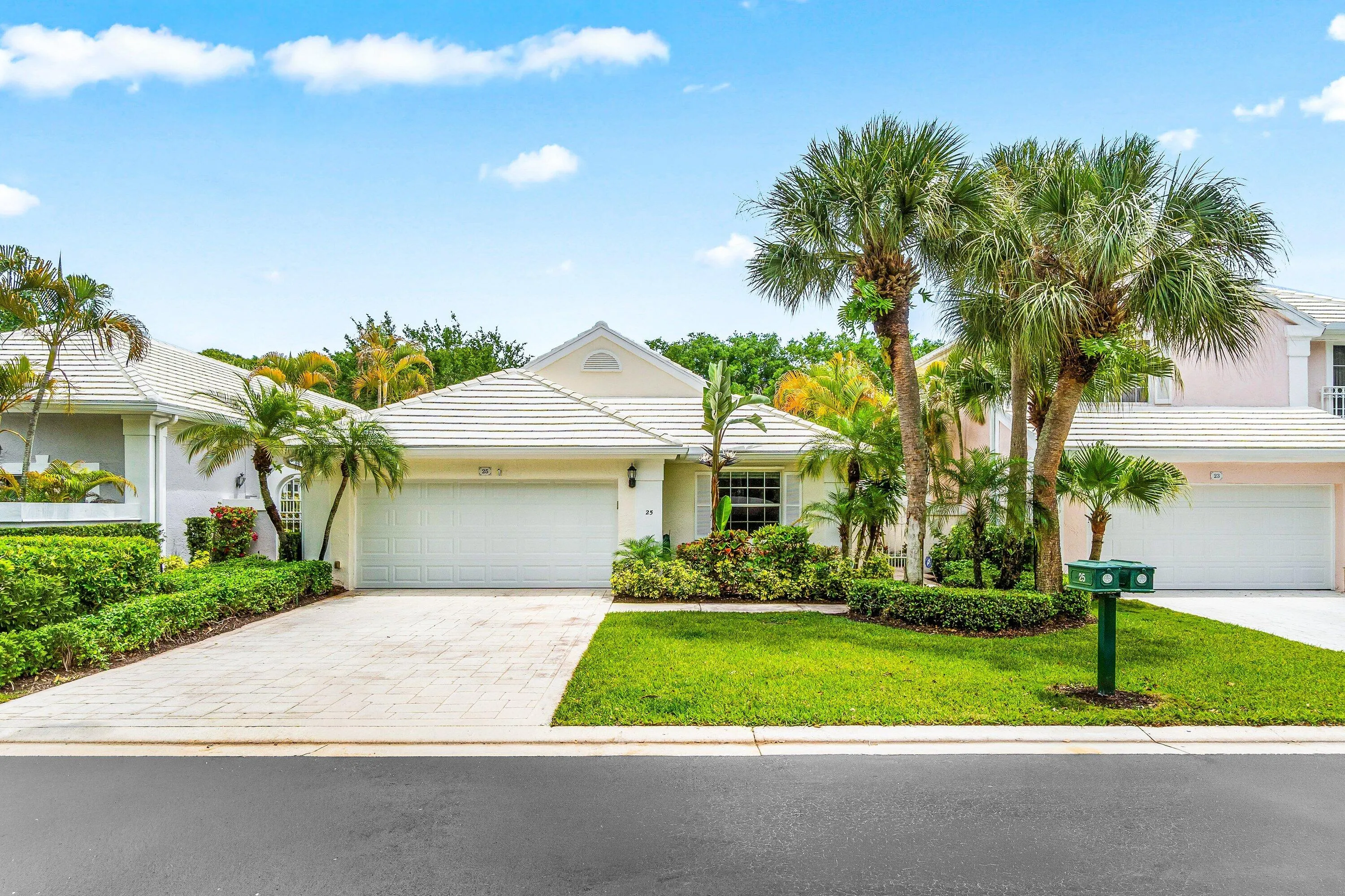 001-25WyndhamLane-PalmBeachGardens-FL-33