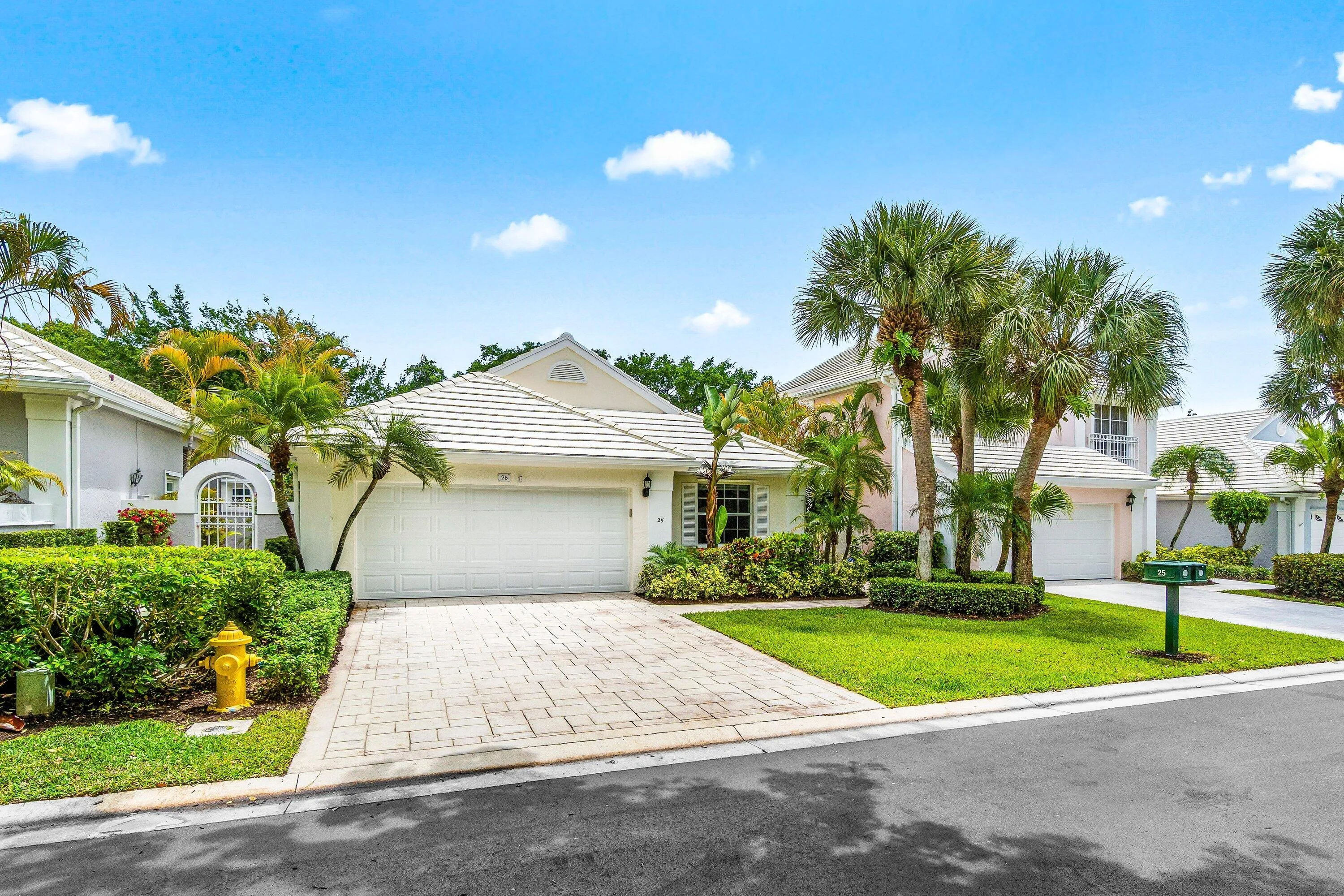 002-25WyndhamLane-PalmBeachGardens-FL-33