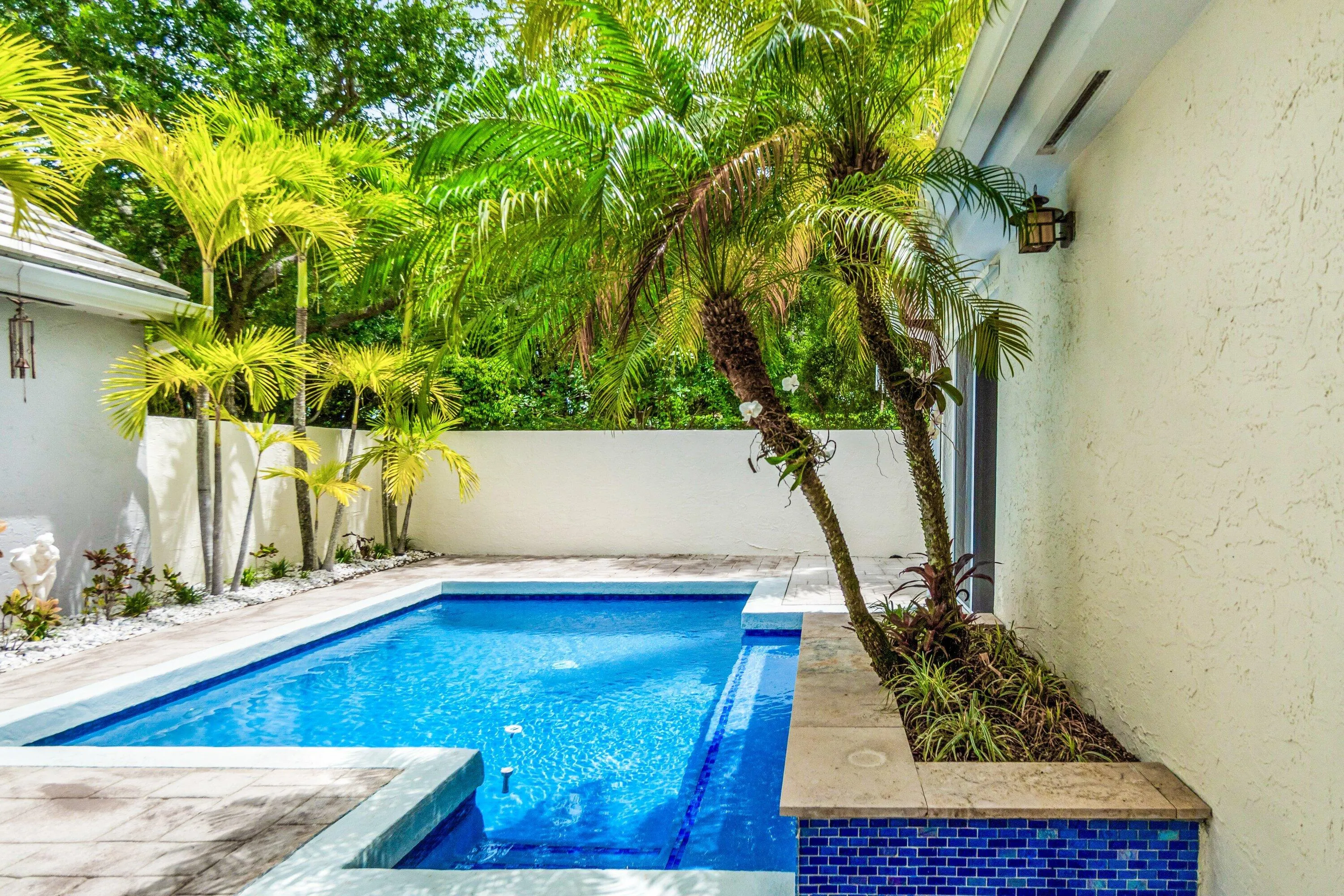 032-25WyndhamLane-PalmBeachGardens-FL-33