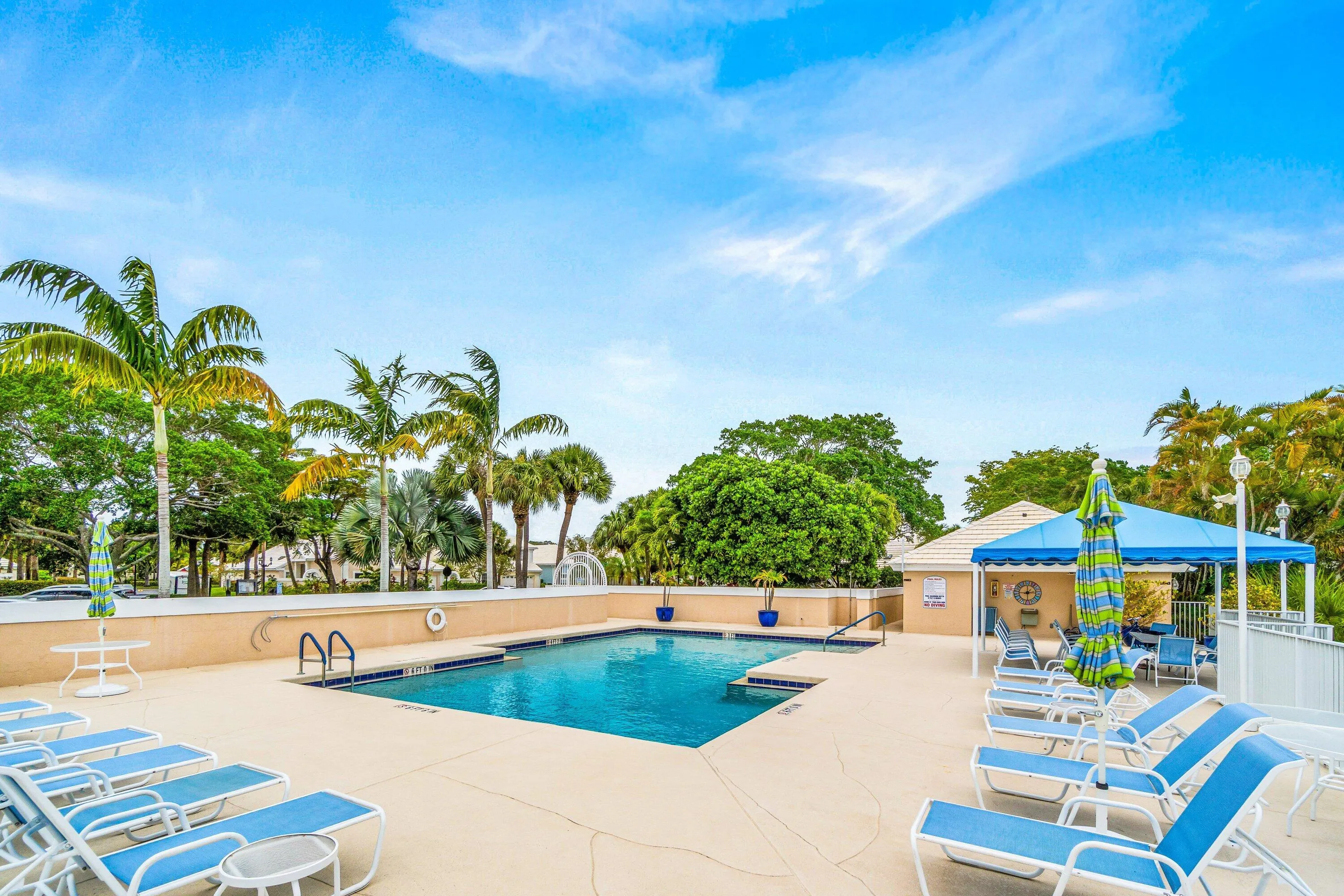 036-25WyndhamLane-PalmBeachGardens-FL-33