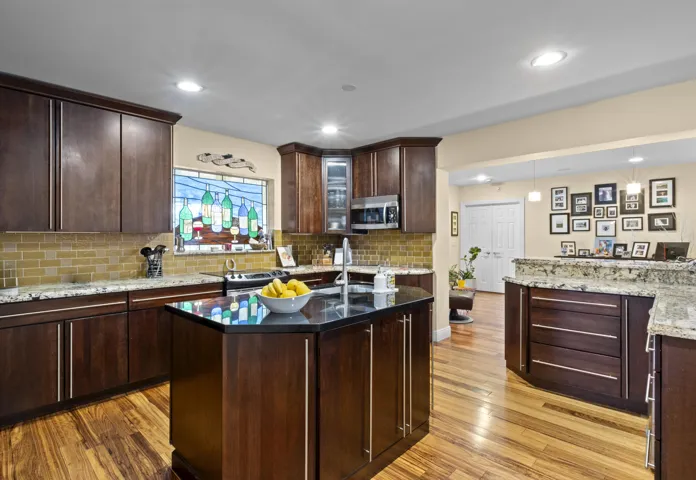 Kitchen Island