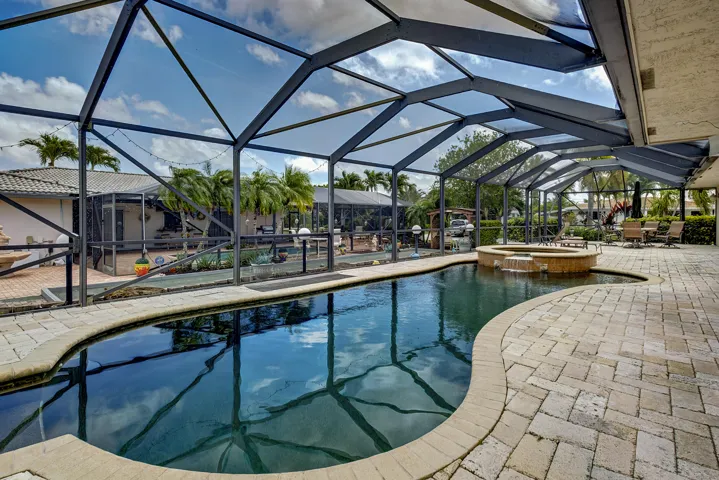 Screened in Pool/Spa