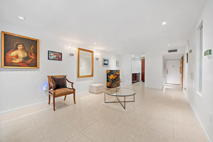1516 S Lakeside Dr-7